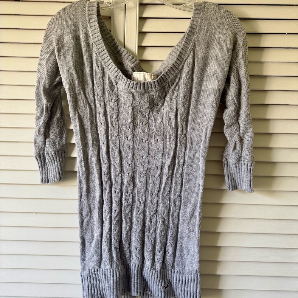 Hollister Light Gray Cable Knit Boat Neck Sweater